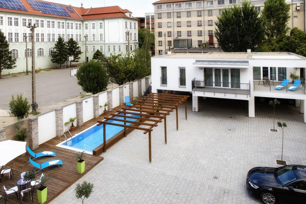 Hotel Auris Szeged Exterior photo